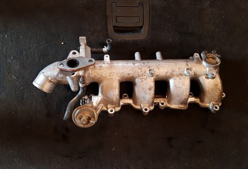 Nissan almera tino dci - nissan,